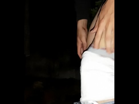 ❤️ Můj soused skočil na mou karanténní zeď ☑ Šukání video u nás ️❤